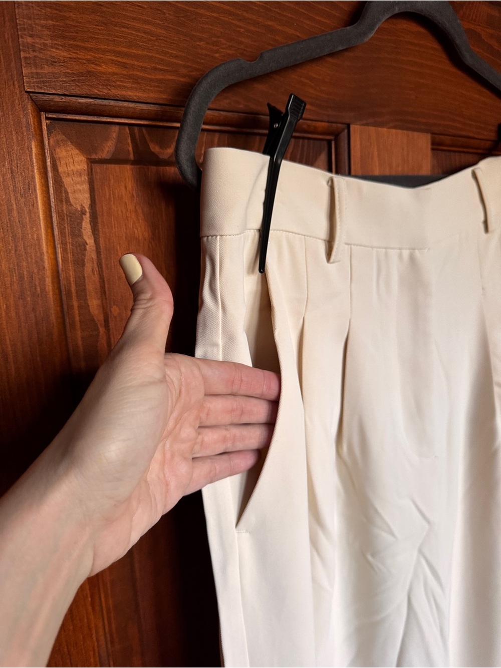 66. French Connection High-Waist Wide-Leg Trousers in Cream - Picture 3 of 13